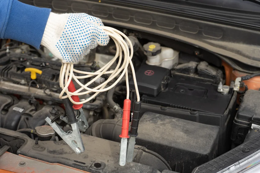 Common Mistakes To Avoid During A Car Jump Start Phoenix AZ