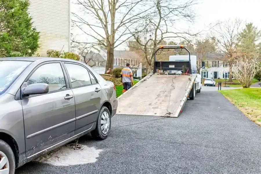 How Flatbed Towing Can Prevent Further Damage To Your Car in Phoenix AZ