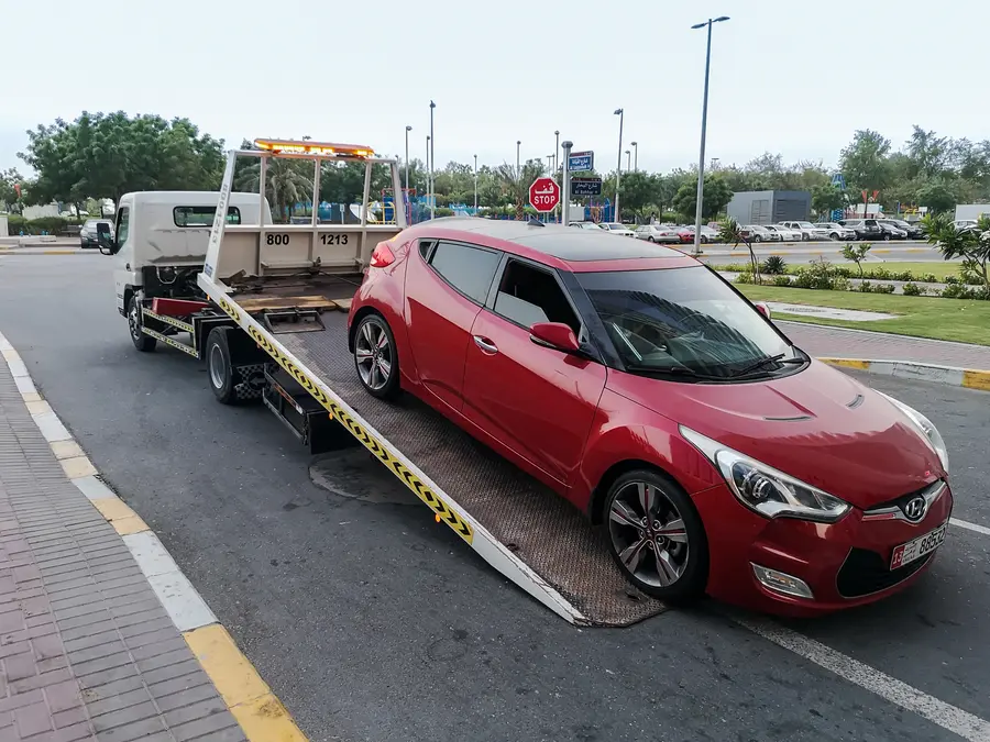 Understanding What Emergency Towing Services Cover in Phoenix AZ